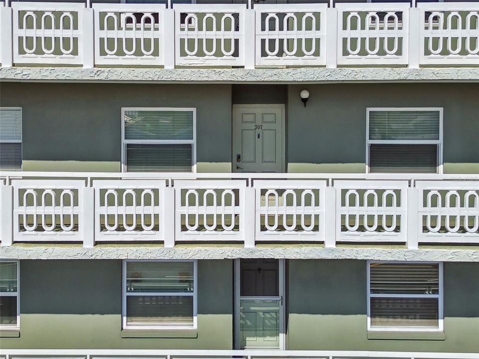 For Rent: $1,500 (2 beds, 1 baths, 1085 Square Feet)