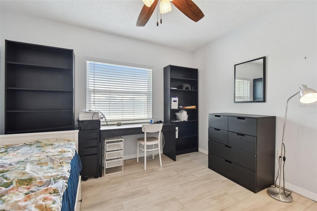 For Rent: $1,500 (2 beds, 1 baths, 1085 Square Feet)