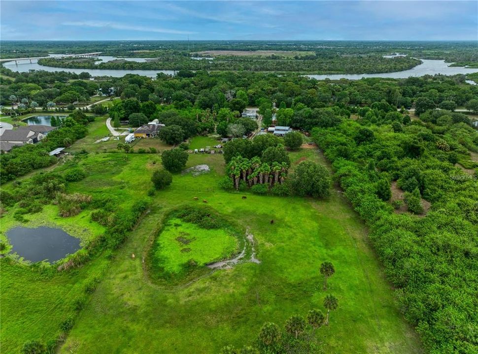 En Venta: $2,300,000 (8.00 acres)