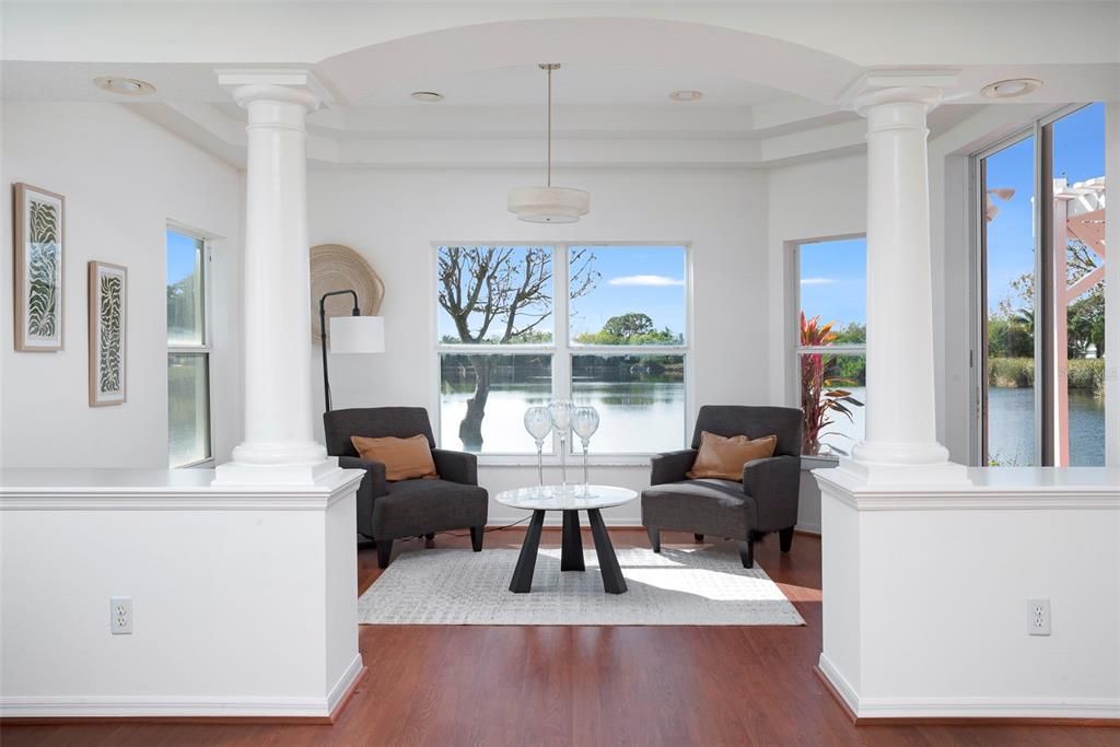 待售: $849,999 (4 贝兹, 2 浴室, 2698 平方英尺)