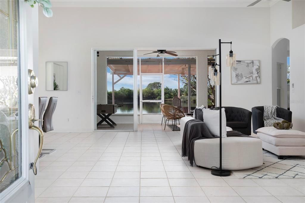 待售: $849,999 (4 贝兹, 2 浴室, 2698 平方英尺)