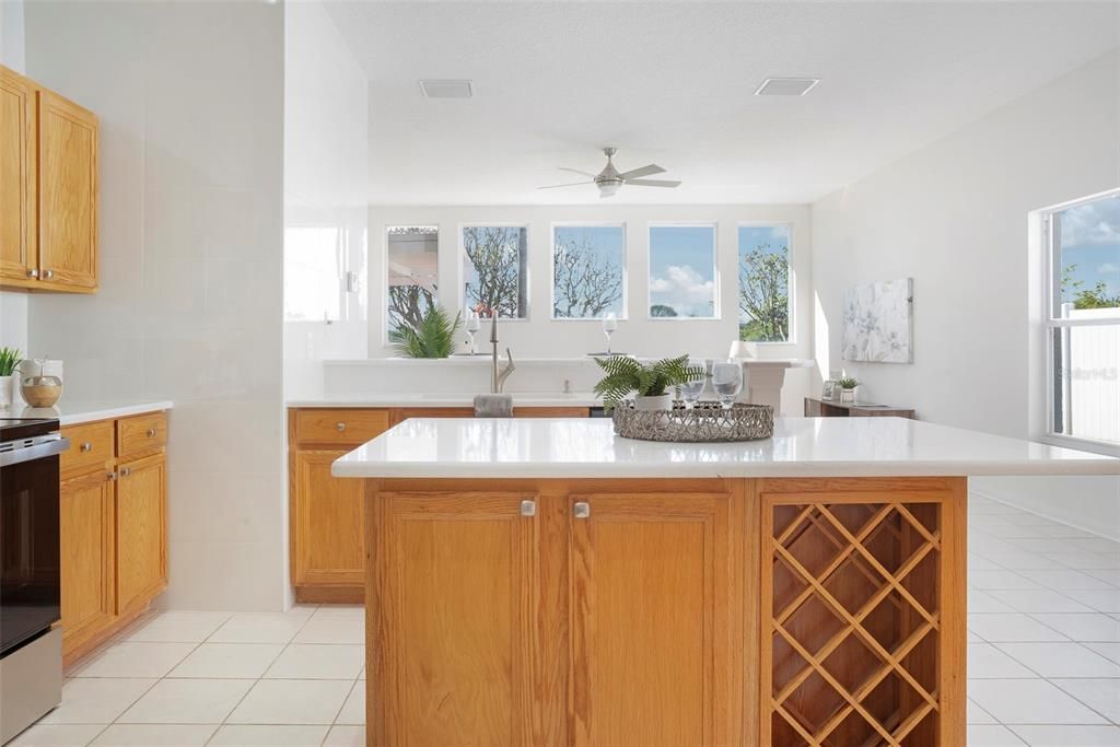 待售: $849,999 (4 贝兹, 2 浴室, 2698 平方英尺)