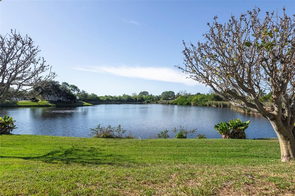 待售: $849,999 (4 贝兹, 2 浴室, 2698 平方英尺)