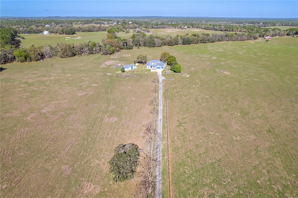 En Venta: $1,250,000 (5 camas, 3 baños, 4575 Pies cuadrados)