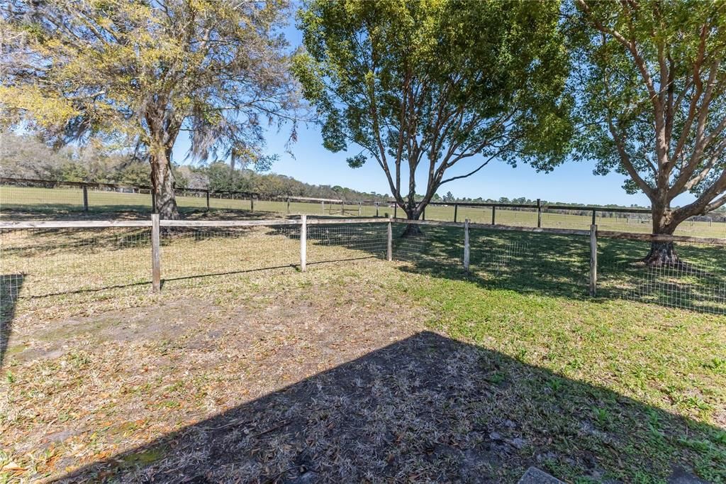 En Venta: $1,250,000 (5 camas, 3 baños, 4575 Pies cuadrados)