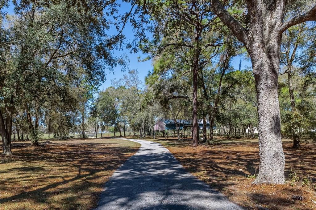 En Venta: $1,250,000 (5 camas, 3 baños, 4575 Pies cuadrados)