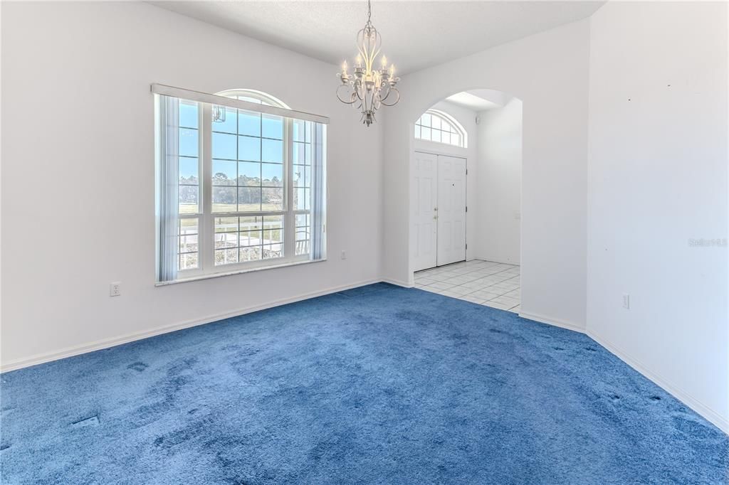 En Venta: $1,250,000 (5 camas, 3 baños, 4575 Pies cuadrados)