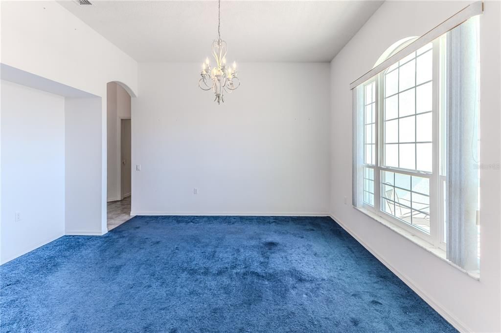 En Venta: $1,250,000 (5 camas, 3 baños, 4575 Pies cuadrados)