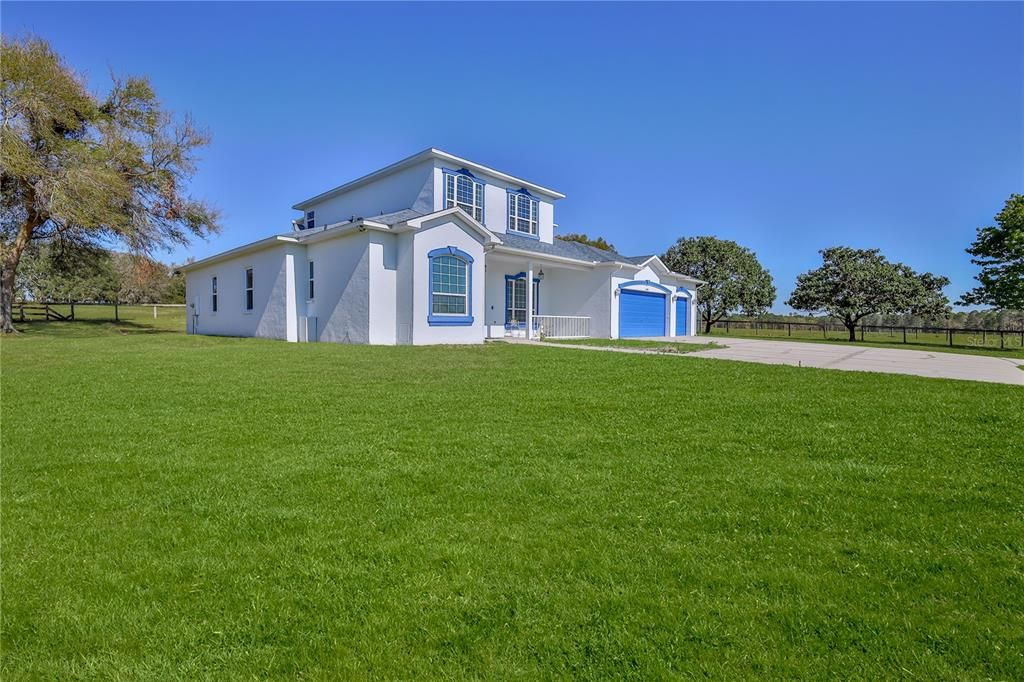 En Venta: $1,250,000 (5 camas, 3 baños, 4575 Pies cuadrados)