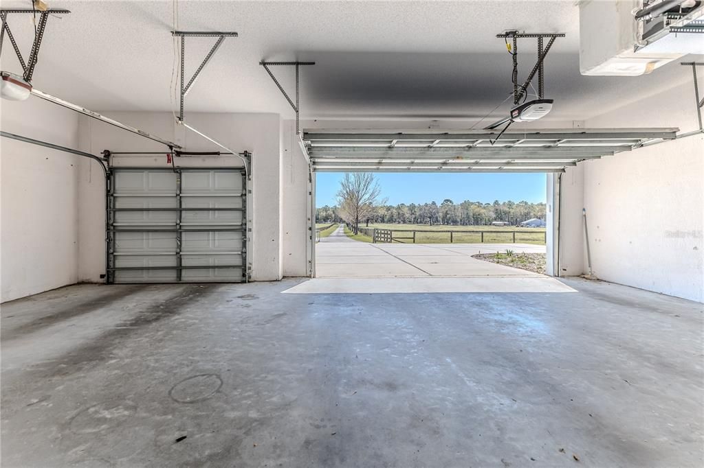 En Venta: $1,250,000 (5 camas, 3 baños, 4575 Pies cuadrados)