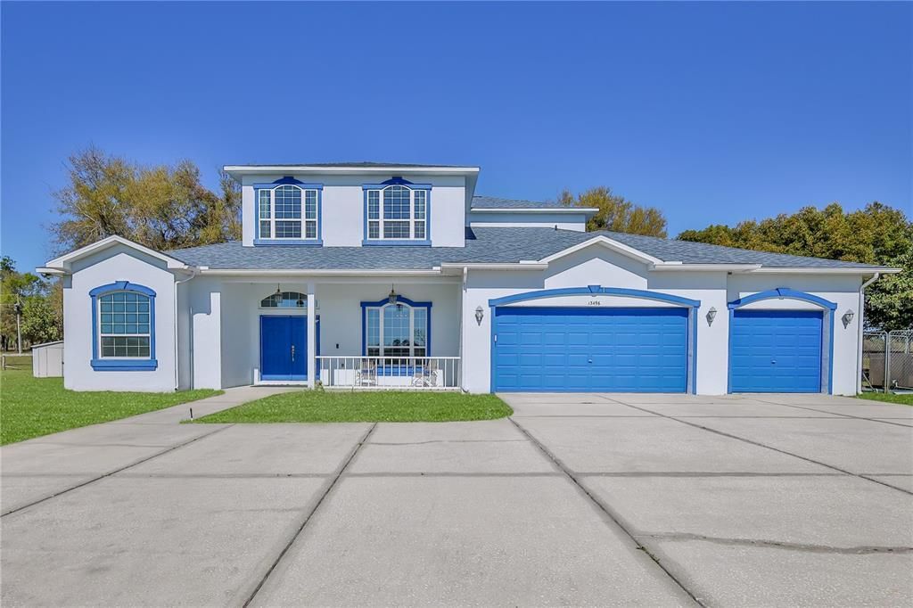 En Venta: $1,250,000 (5 camas, 3 baños, 4575 Pies cuadrados)