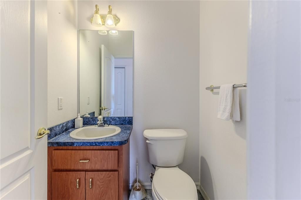 En Venta: $1,250,000 (5 camas, 3 baños, 4575 Pies cuadrados)