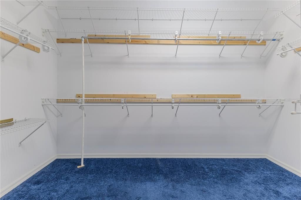 En Venta: $1,250,000 (5 camas, 3 baños, 4575 Pies cuadrados)