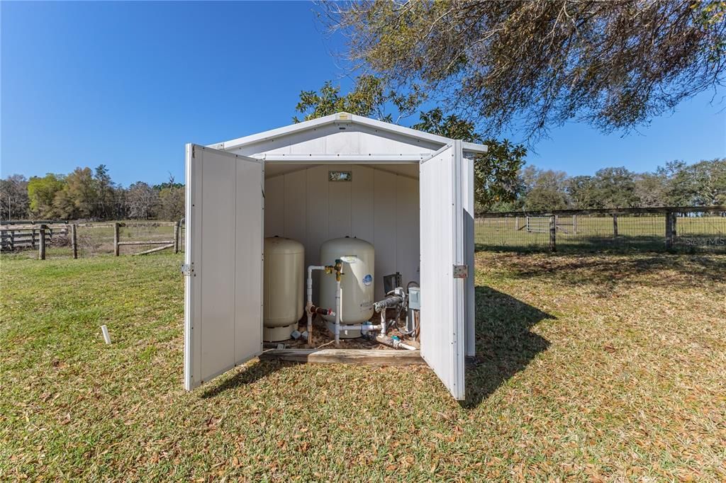 En Venta: $1,250,000 (5 camas, 3 baños, 4575 Pies cuadrados)