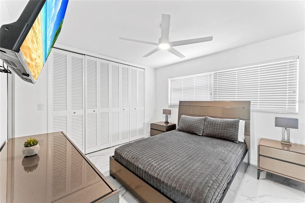 В аренду: $8,000 (4 спален, 3 ванн, 1846 Квадратных фут)