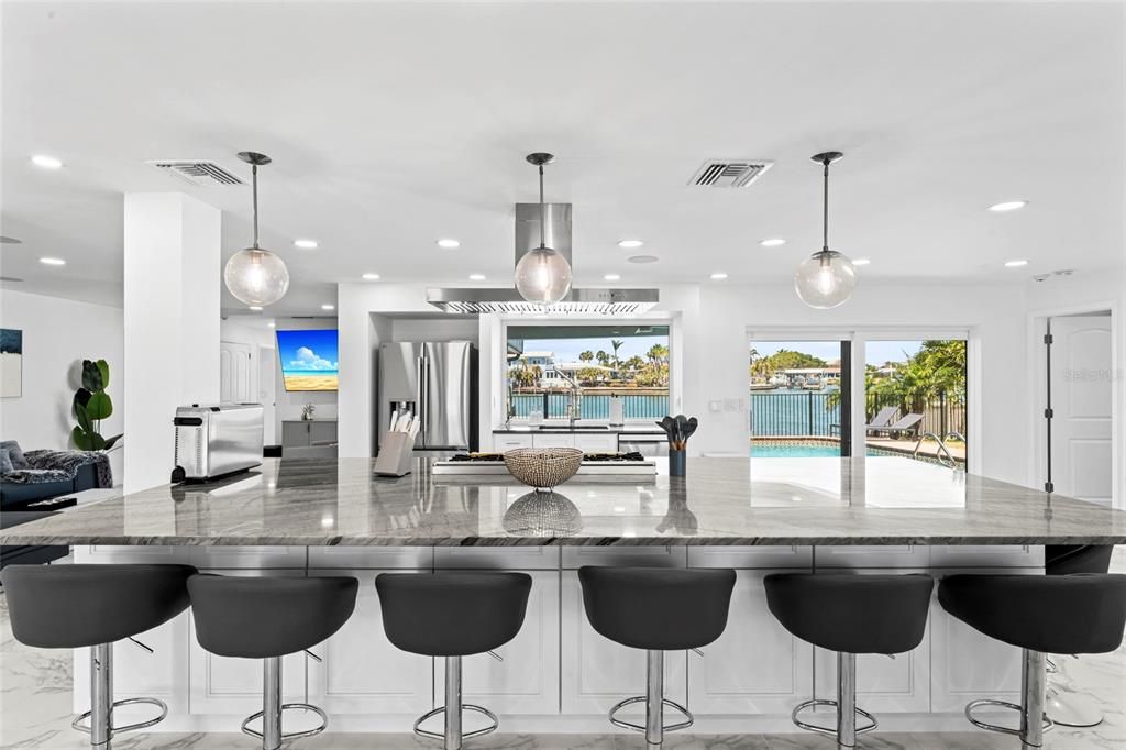 В аренду: $8,000 (4 спален, 3 ванн, 1846 Квадратных фут)