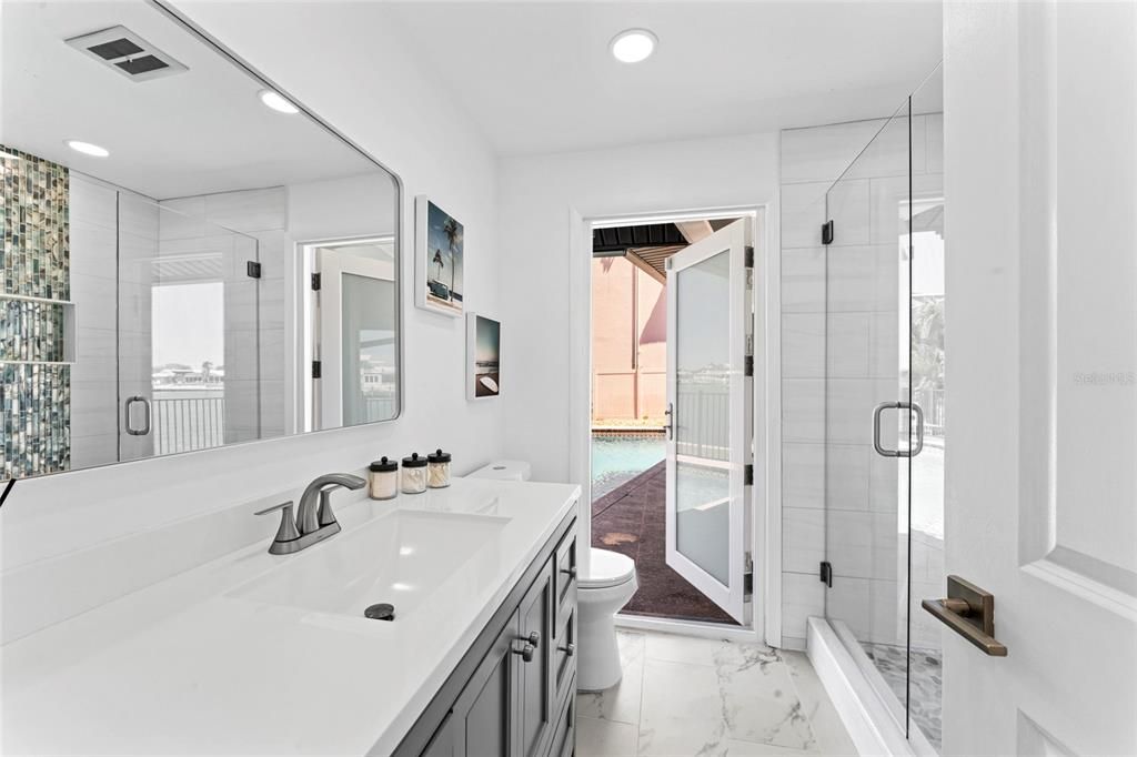 В аренду: $8,000 (4 спален, 3 ванн, 1846 Квадратных фут)