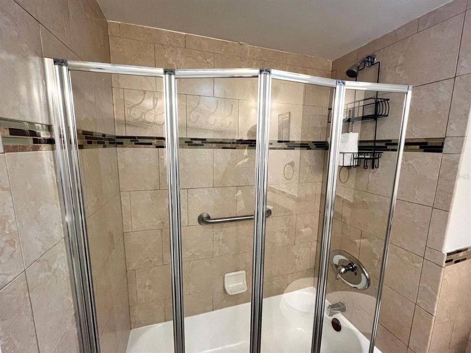 На продажу: $395,000 (1 спален, 1 ванн, 775 Квадратных фут)