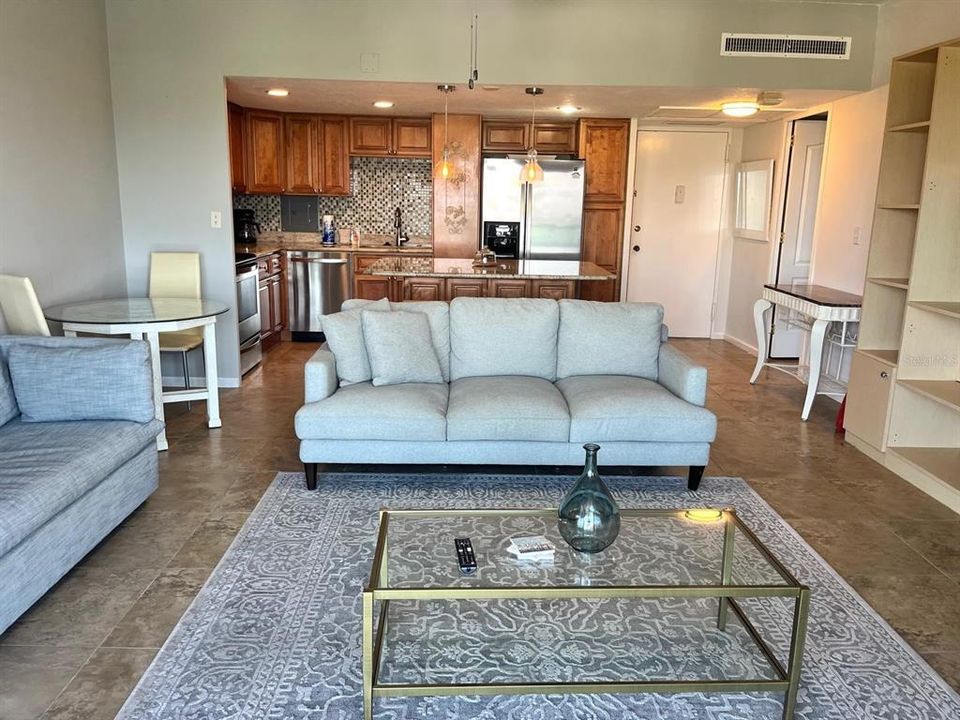 На продажу: $395,000 (1 спален, 1 ванн, 775 Квадратных фут)