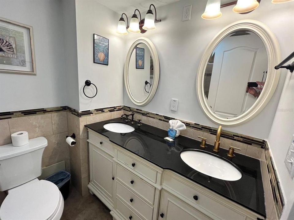 На продажу: $395,000 (1 спален, 1 ванн, 775 Квадратных фут)