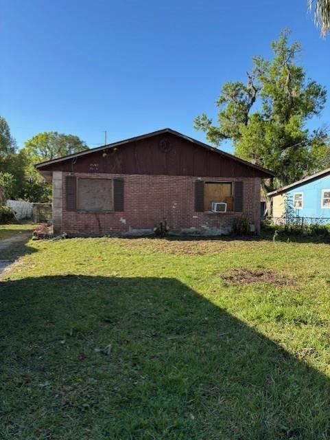 Vendido Recientemente: $89,000 (2 camas, 1 baños, 1110 Pies cuadrados)