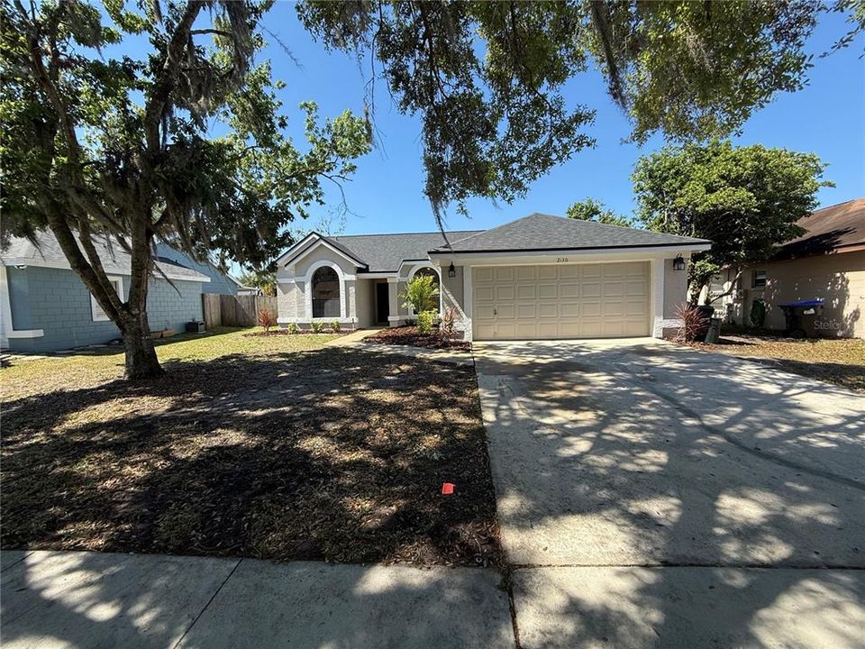 Vendido Recientemente: $391,000 (3 camas, 2 baños, 1355 Pies cuadrados)