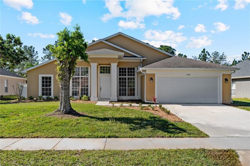 Move-in ready cul-de-sac home on a conservation lot