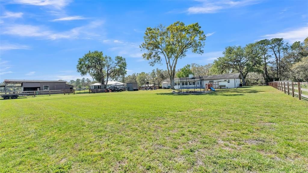 For Sale: $625,000 (3 beds, 2 baths, 2332 Square Feet)