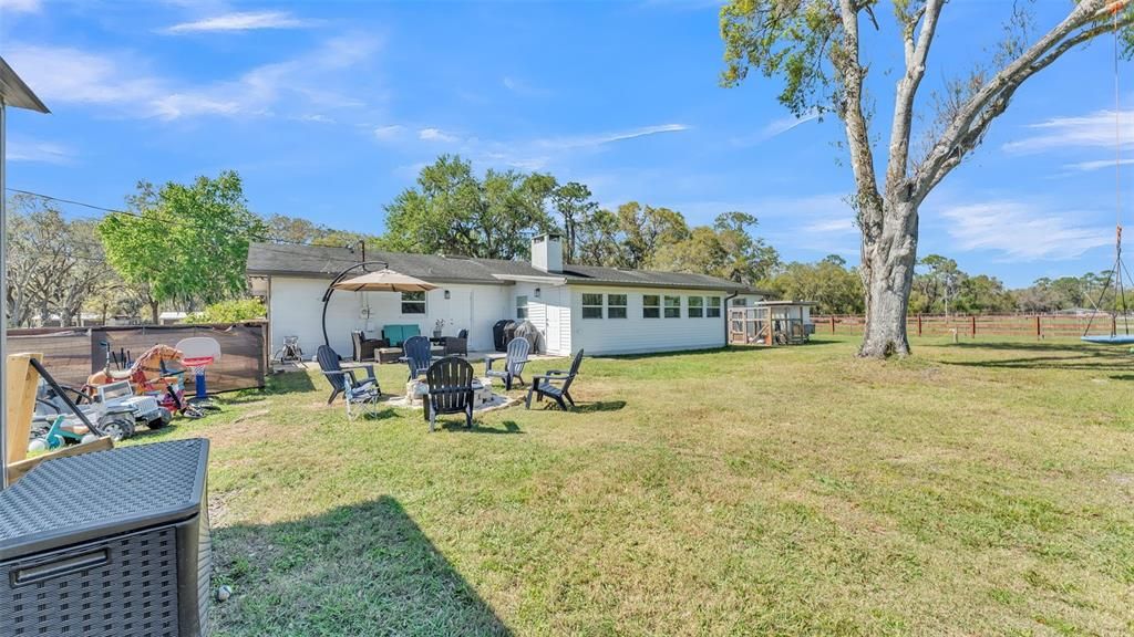 For Sale: $625,000 (3 beds, 2 baths, 2332 Square Feet)