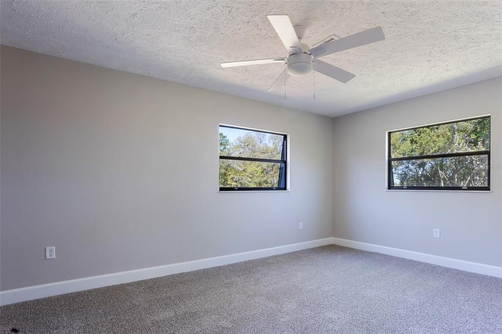 待售: $999,000 (5 贝兹, 4 浴室, 3304 平方英尺)