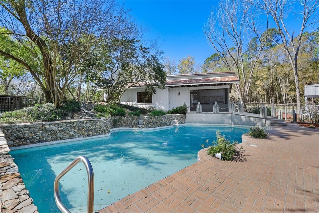 待售: $999,000 (5 贝兹, 4 浴室, 3304 平方英尺)