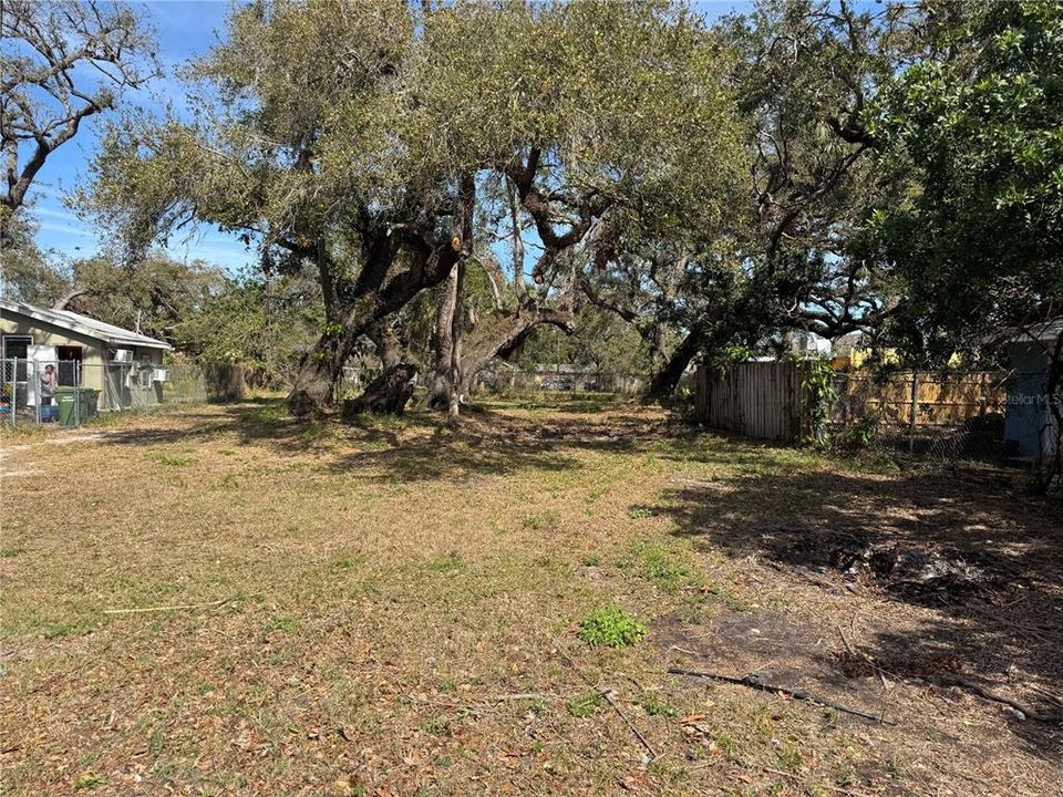 Недавно продано: $55,000 (0.16 acres)