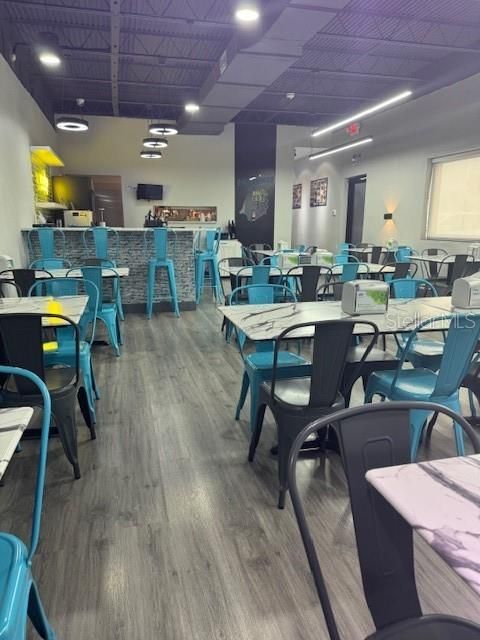 En Venta: $265,000 (0 camas, 0 baños, 1408 Pies cuadrados)