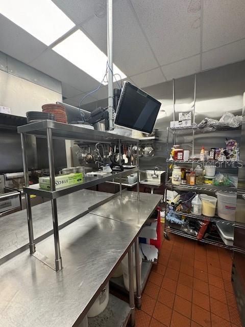 En Venta: $265,000 (0 camas, 0 baños, 1408 Pies cuadrados)