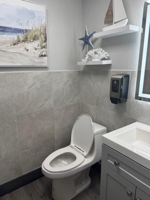 En Venta: $265,000 (0 camas, 0 baños, 1408 Pies cuadrados)