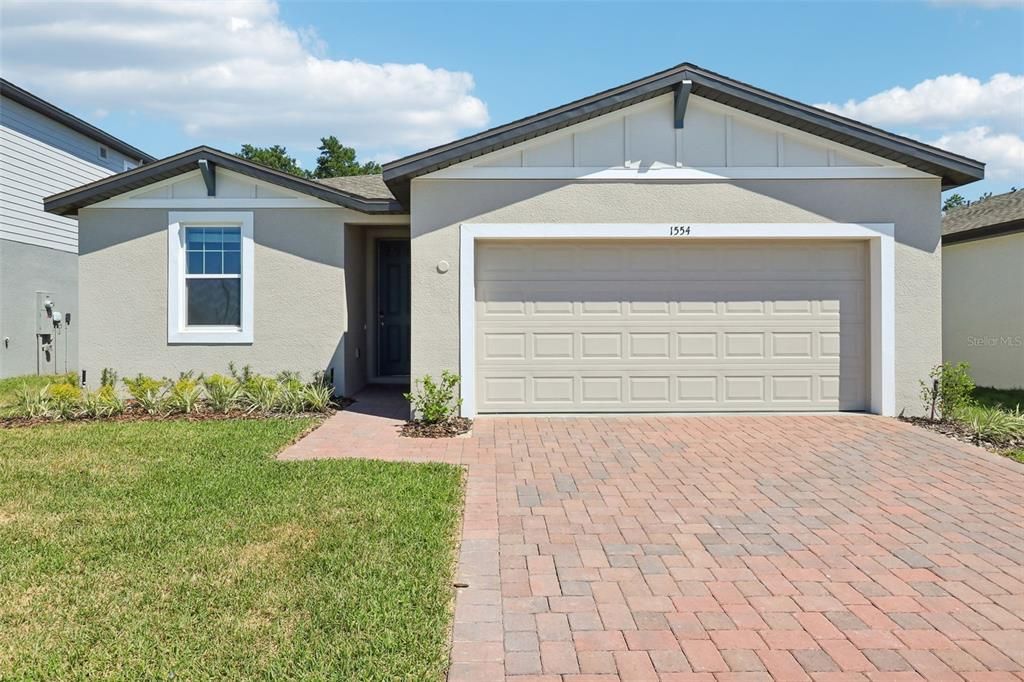 Vendido Recientemente: $288,000 (3 camas, 2 baños, 1695 Pies cuadrados)