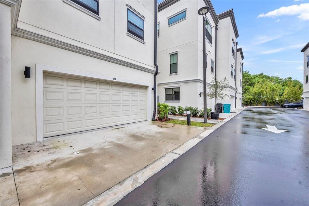 For Rent: $3,400 (3 beds, 3 baths, 2127 Square Feet)