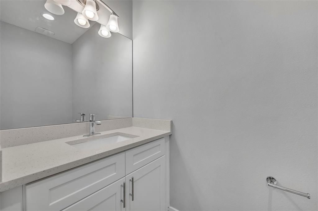 For Rent: $3,400 (3 beds, 3 baths, 2127 Square Feet)