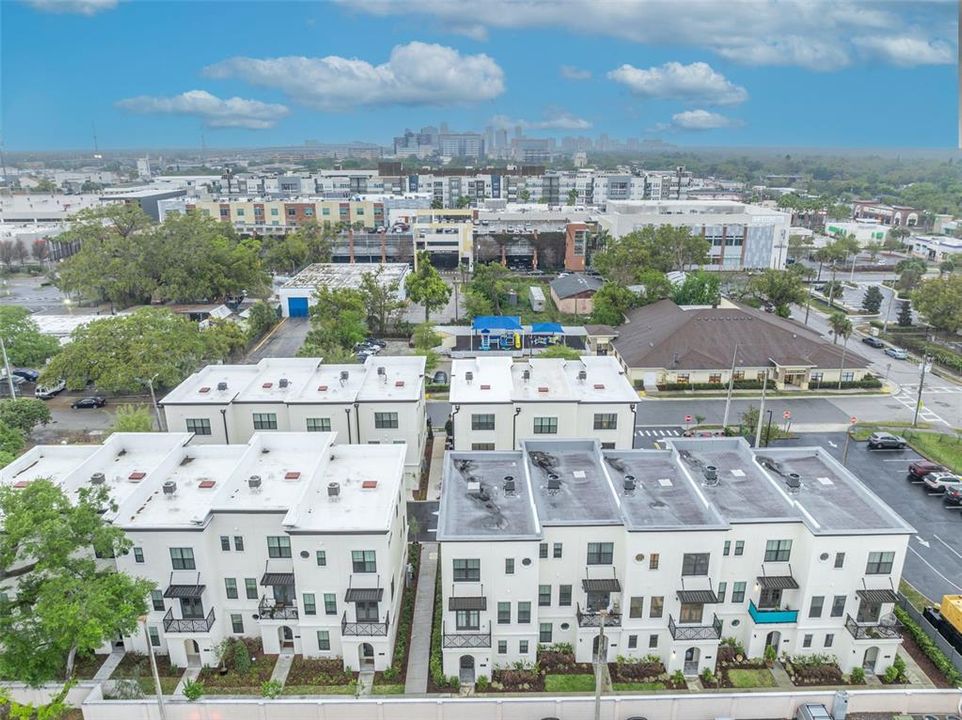 For Rent: $3,400 (3 beds, 3 baths, 2127 Square Feet)