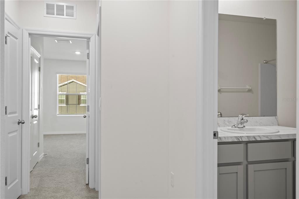 For Rent: $2,200 (3 beds, 2 baths, 1673 Square Feet)