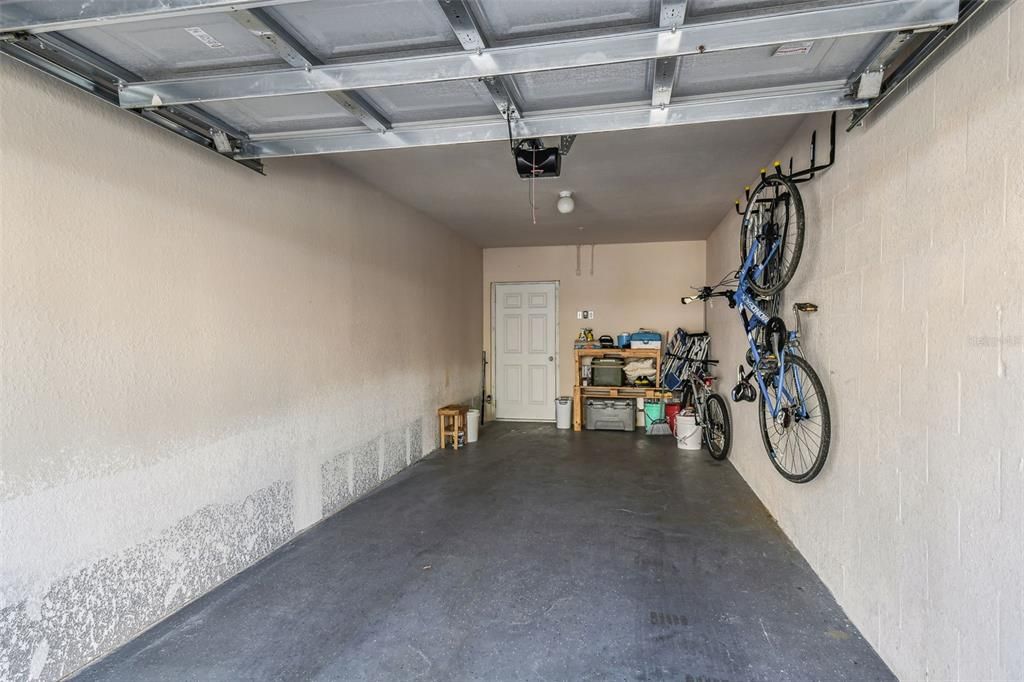 For Sale: $262,900 (3 beds, 2 baths, 1228 Square Feet)