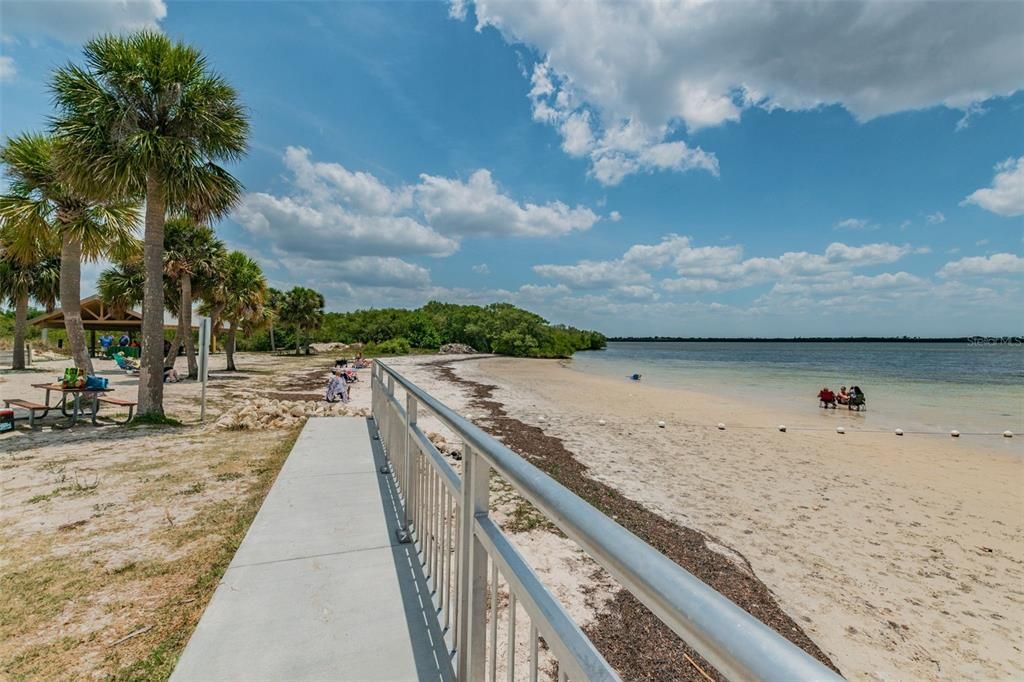 For Sale: $262,900 (3 beds, 2 baths, 1228 Square Feet)