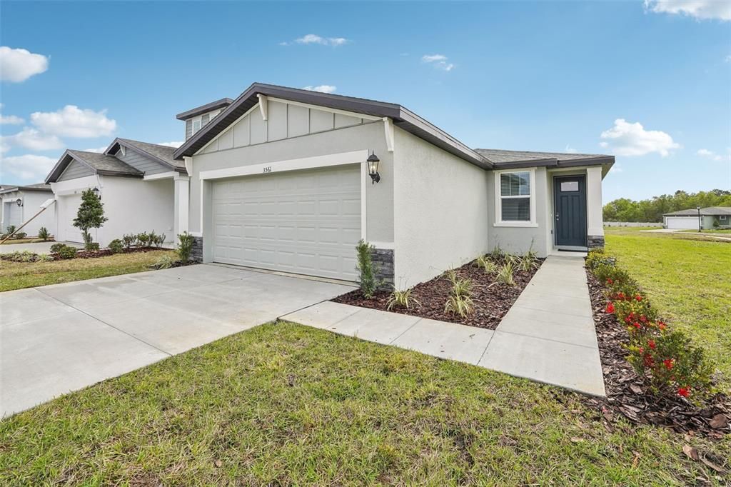 Недавно продано: $259,000 (3 спален, 2 ванн, 1269 Квадратных фут)