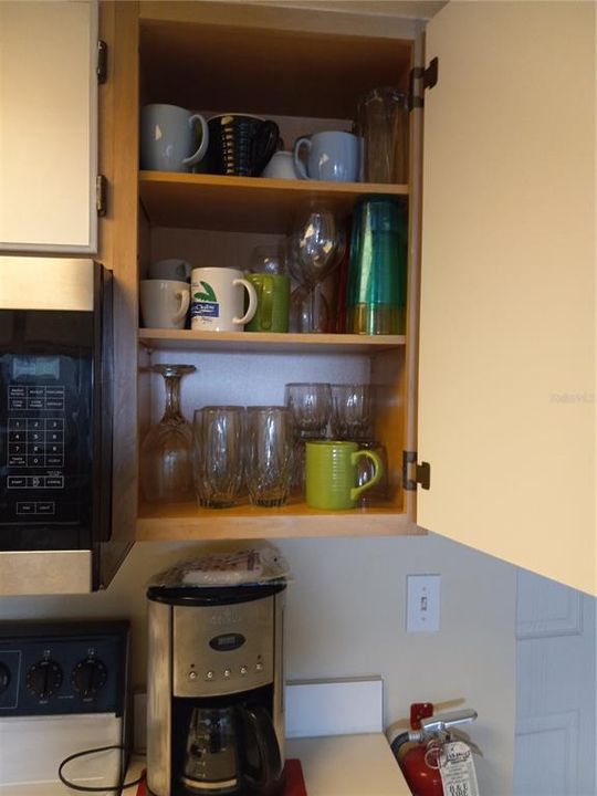 For Rent: $1,800 (3 beds, 2 baths, 1326 Square Feet)