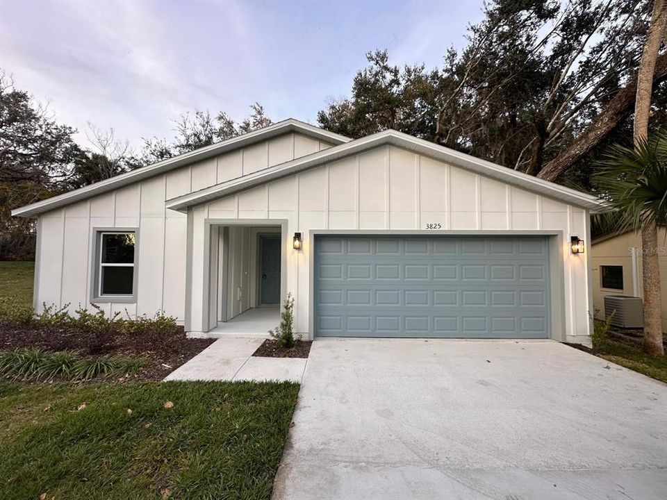 最近租的: $2,100 (3 贝兹, 2 浴室, 1543 平方英尺)