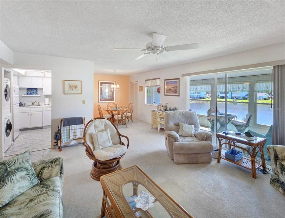 Active With Contract: $105,900 (2 beds, 1 baths, 1054 Square Feet)