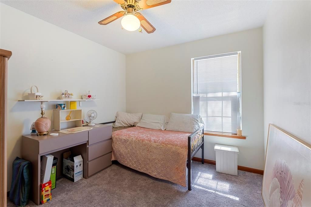 待售: $610,000 (7 贝兹, 3 浴室, 2774 平方英尺)