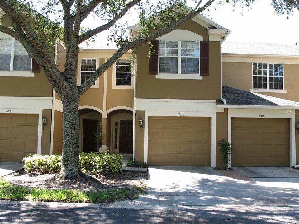 Recently Rented: $2,095 (3 beds, 2 baths, 1682 Square Feet)