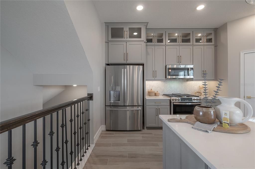 Active With Contract: $1,394,000 (4 beds, 3 baths, 2804 Square Feet)