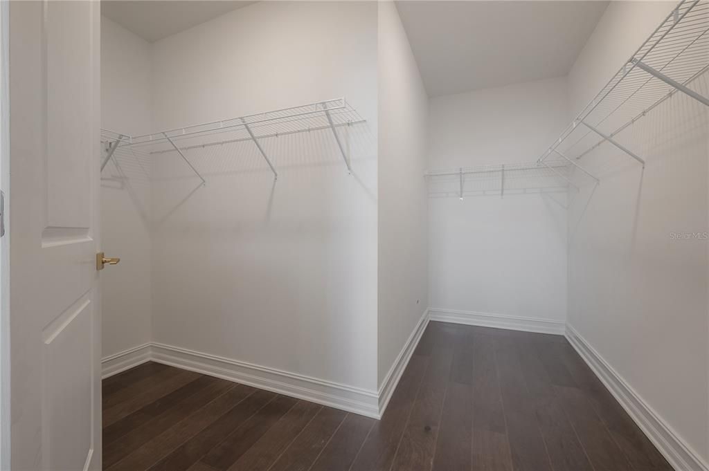 Active With Contract: $1,394,000 (4 beds, 3 baths, 2804 Square Feet)